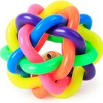 JUGUETE REDONDO TRENZADO CON CASCABEL 6.5CM.(240) 2362